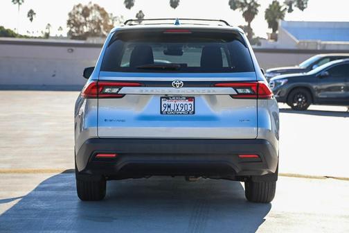 2024 Toyota Grand Highlander Hybrid XLE