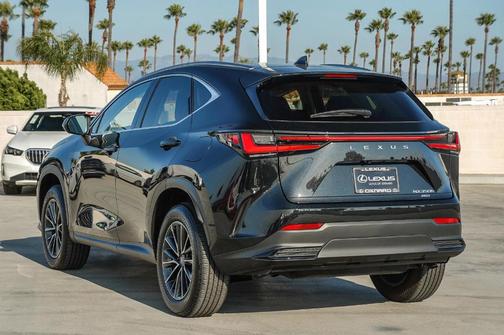 2024 Lexus NX 350h Premium