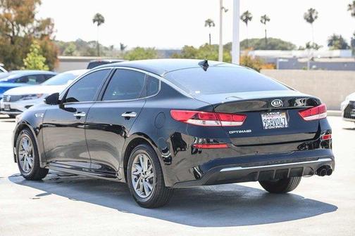 2019 Kia Optima LX