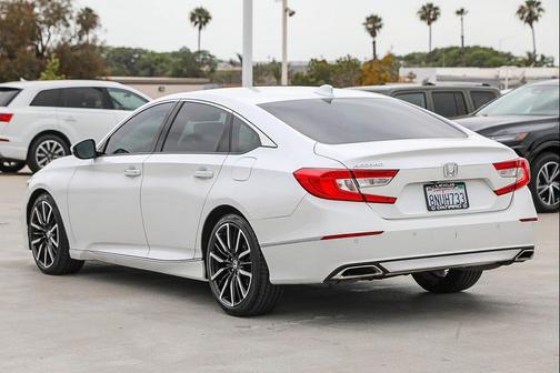 Platinum White Pearl 2020 Honda Accord Touring 2.0T