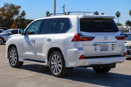 2017 Lexus LX 570 Base