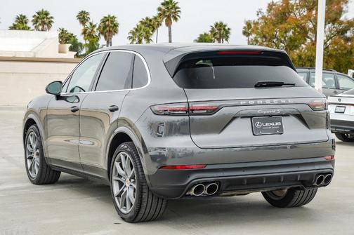2020 Porsche Cayenne S