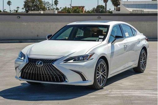 2025 Lexus ES 300h Base