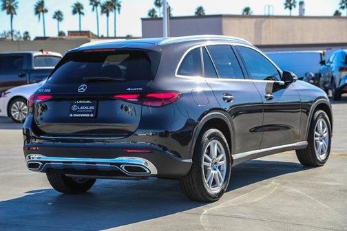 2025 Mercedes-Benz GLC 300 Base 4MATIC