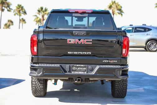 2023 GMC Sierra 1500 AT4X