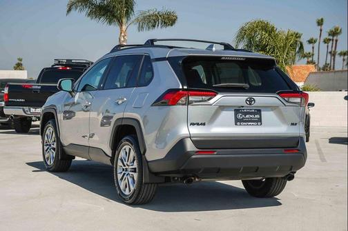 Silver Sky Metallic 2024 Toyota RAV4 XLE Premium