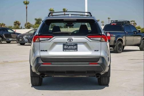 Silver Sky Metallic 2024 Toyota RAV4 XLE Premium