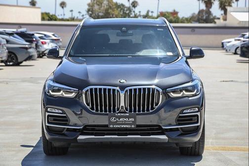Dark Graphite Metallic 2021 BMW X5 sDrive40i