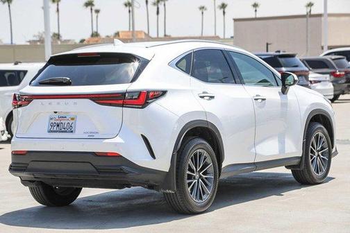 2025 Lexus NX 350h Base