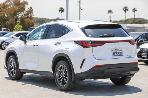 2025 Lexus NX 350h Base