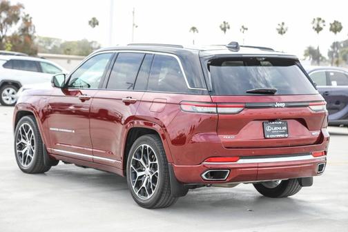 2022 Jeep Grand Cherokee 4xe Summit
