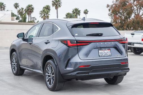 2022 Lexus NX 350h Base