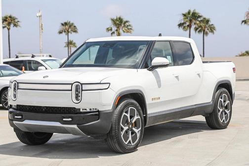 2022 Rivian R1T Adventure Package