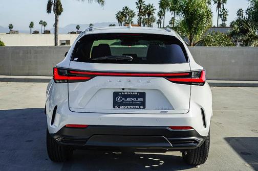 2026 Lexus NX 350h Premium