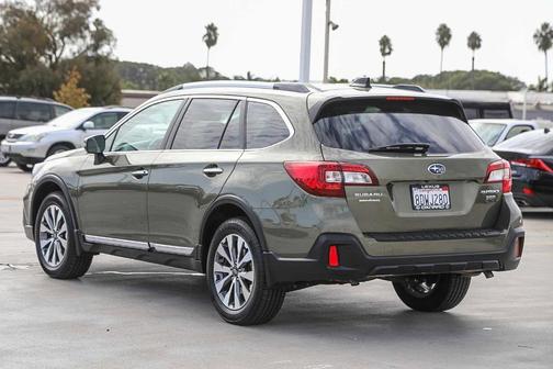 2018 Subaru Outback 3.6R Touring