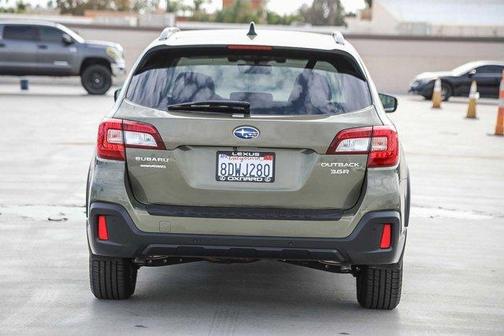 2018 Subaru Outback 3.6R Touring