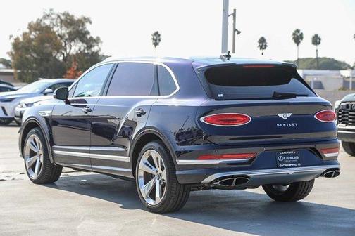 2023 Bentley Bentayga Azure