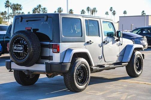 2017 Jeep Wrangler Unlimited Sahara