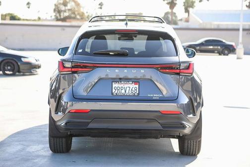 2025 Lexus NX 350h Premium