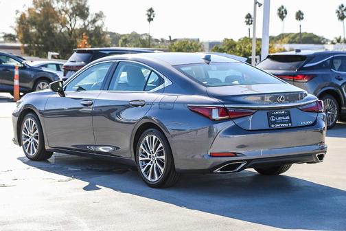 2020 Lexus ES 350 Base