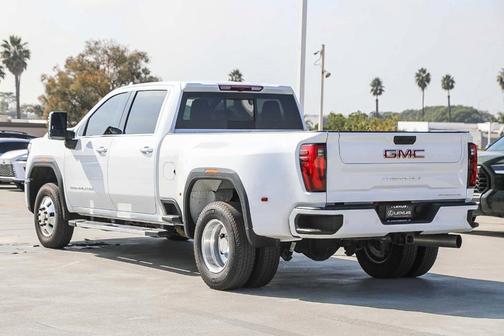 2024 GMC Sierra 3500 Denali