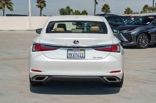 2024 Lexus ES 350 Base