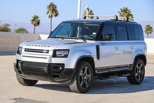 2024 Land Rover Defender P400 X-Dynamic SE