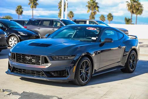 2025 Ford Mustang Dark Horse