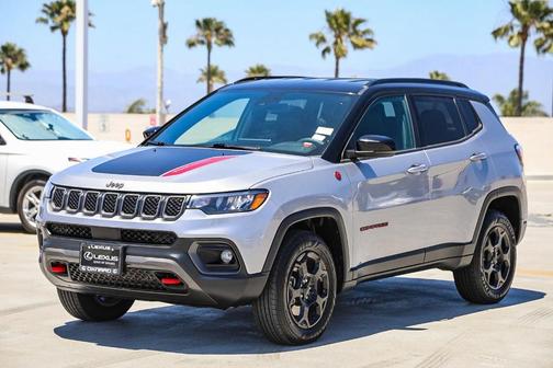 2023 Jeep Compass Trailhawk