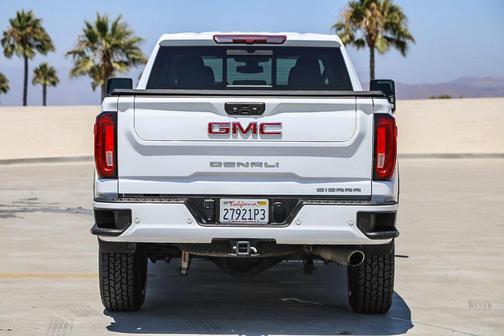 2022 GMC Sierra 2500 Denali