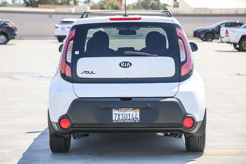 2015 Kia Soul Base