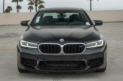 2022 BMW M5 Base