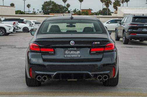 2022 BMW M5 Base
