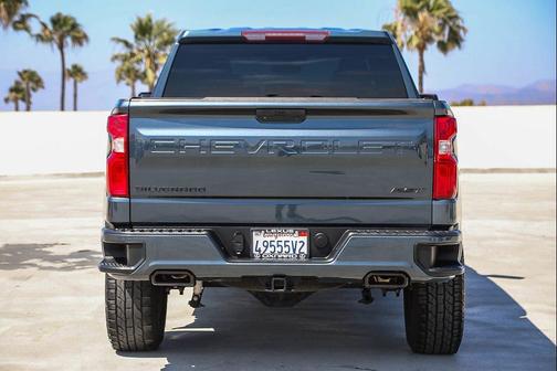 Shadow Gray Metallic 2019 Chevrolet Silverado 1500 RST