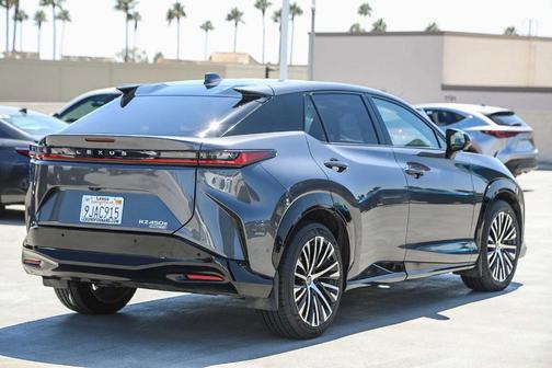 2023 Lexus RZ 450e Luxury