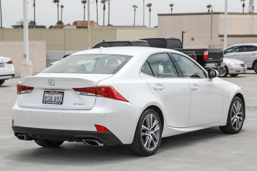 2020 Lexus IS 300 Base