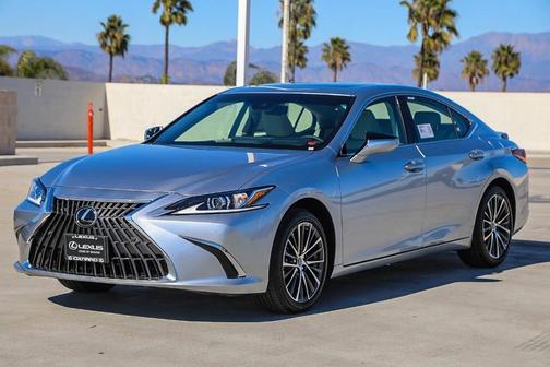 2025 Lexus ES 300h Base