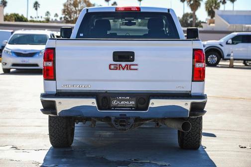 2017 GMC Sierra 2500 SLT
