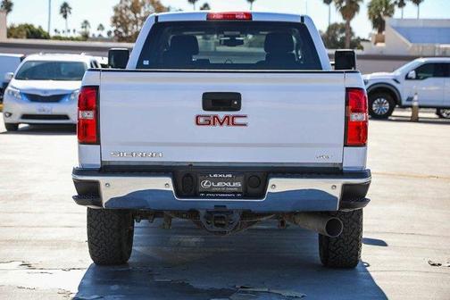 2017 GMC Sierra 2500 SLT