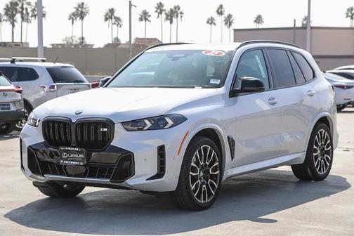 2025 BMW X5 M60i