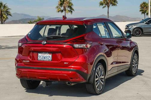 2023 Nissan Kicks SV
