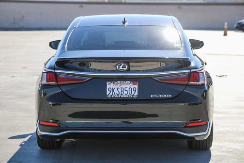 2024 Lexus ES 300h 300H