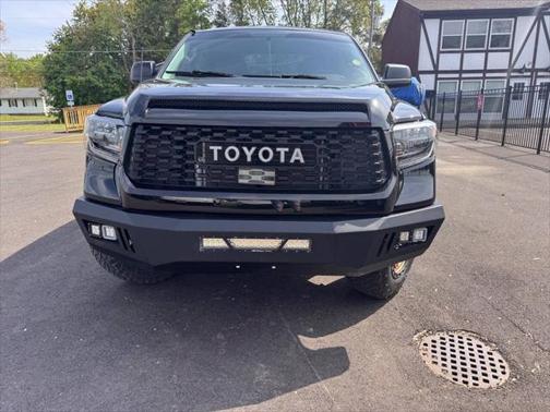 2017 Toyota Tundra SR5