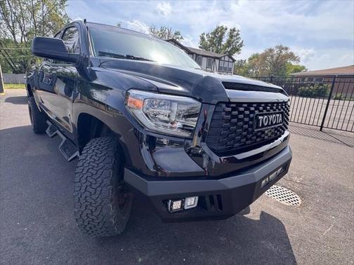 2017 Toyota Tundra SR5