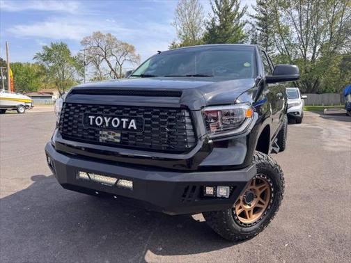 2017 Toyota Tundra SR5