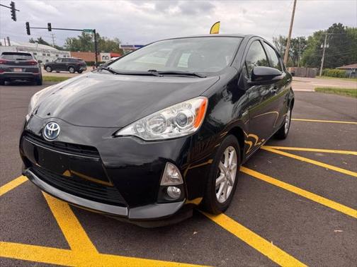 2014 Toyota Prius c Two