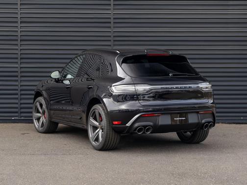 2026 Porsche Macan Macan S