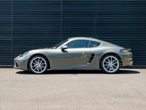 2024 Porsche 718 Cayman Base