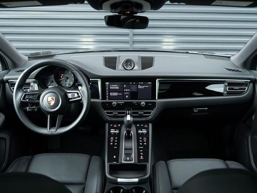 Grey 2023 Porsche Macan Macan