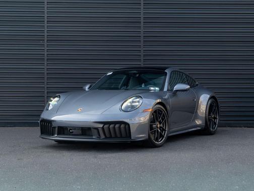 Vanadium Grey Metallic 2026 Porsche 911 Carrera GTS